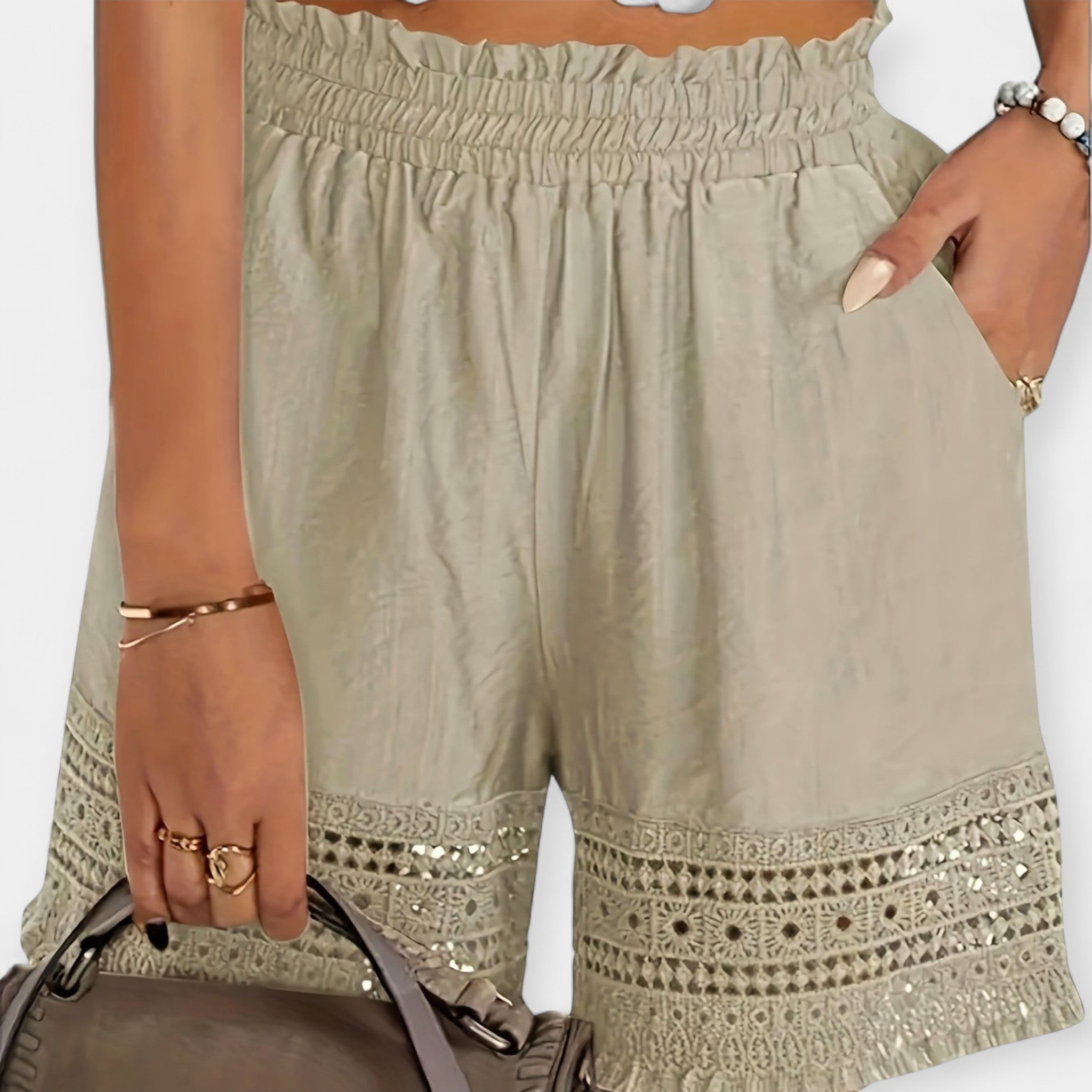 Nicole - Shorts in pizzo