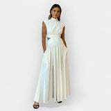 Abiti di stile con cut-out