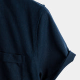 Camicia da uomo in tinta unita a maniche corte con collo alla coreana e taschino